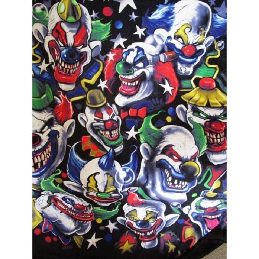 New Creepy Scary Evil Killer Clowns Fleece Sherpa Gift Throw Blanket Halloween - Picture 2 of 5